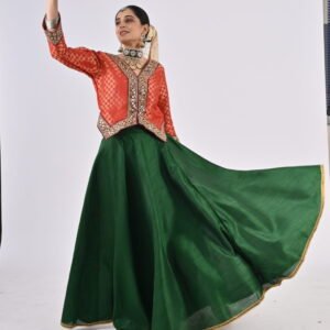 Kathak Green Silk 8 mts flare Lehenga with Red Fish cut Brocade Blouse and Dupatta