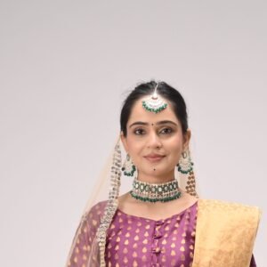 Elegant Green Kundan Jewelry